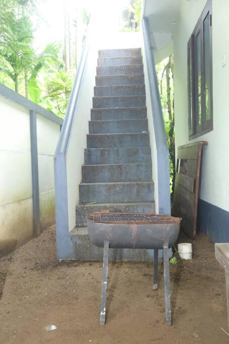 Forestay -3 Bhk Villa Kochi Pallipuram Bagian luar foto