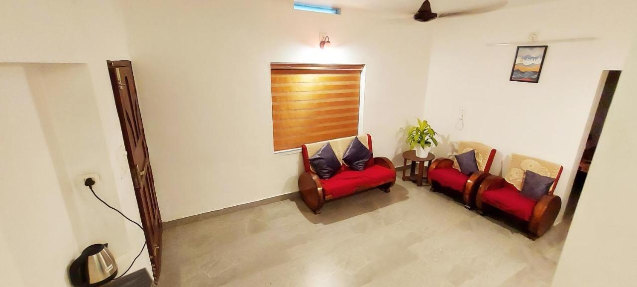 Forestay -3 Bhk Villa Kochi Pallipuram Bagian luar foto